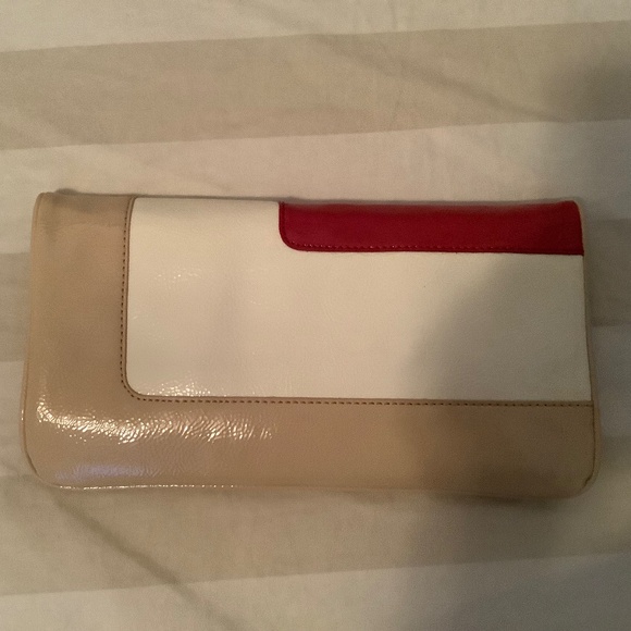 NWT Patent Nine West Clutch - Picture 4 of 5